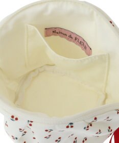 Maison de FLEUR チェリープリントポーチ