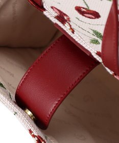 Maison de FLEUR チェリー柄ゴブラン２Ｗａｙスクエアトートバッグ
