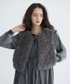 Green Parks ■ESCAR フラッフィーベスト