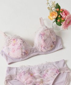 Wing 【マッチミーブラ】　ノンワイヤー　ブラがわたしに合わせてくれる　しめつけない快適な着用感　ウイング／ワコール　KB2070