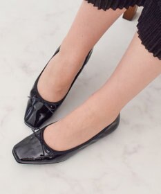 Bridget Birkin 【Bridget Birkin】スクエアトゥバレエシューズ