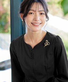 Tiaclasse 【セレモニー・洗える】ハートネックくるみ釦ワンピース