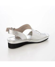 ing <ing>【WEB限定】【サスティナブル】ワイドストラップサンダル