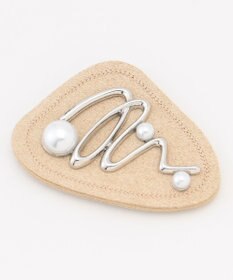 UNFILO パールモチーフブローチ