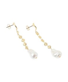 Green Parks ・ＨＡＬＦ　ＴＩＭＥ　メタルプレートパールピアス