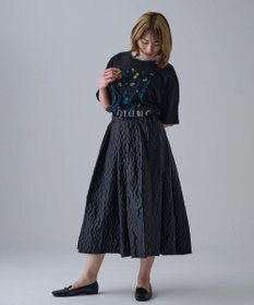 muuc 〈オープンエンド糸使用ドライタッチコットン生地〉筆記帳刺繍オーバーサイズTシャツ