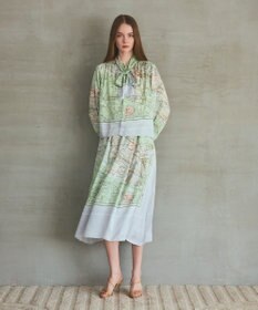 GRACE CONTINENTAL パリスカーフプリントスカート