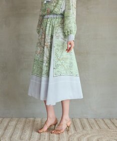GRACE CONTINENTAL パリスカーフプリントスカート