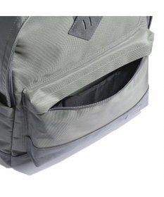 ACE BAGS & LUGGAGE UNTRACK OUTDOOR/CE デイパック 13.3インチPC 60058 アントラック リュック