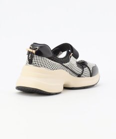 steppi ボリュームソール メリージェーン スニーカー