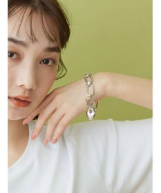 AMERICAN HOLIC デザインチェーンブレスレット