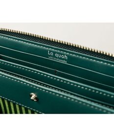 MIYABIYA La quoh with kirakaracho 南蛮七宝エンボスレザーラウンドギャルソンウォレット