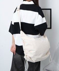 WEGO 【ユニセックスITEM/A4サイズ収納可能】サイドドロストキャンバスショルダー