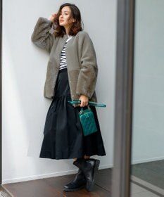 23区 【新色追加】キルティング スマホ ポシェット