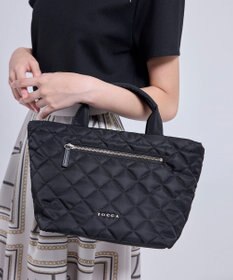 TOCCA TRACE PAVE FASTENER TOTE ナイロンキルトバッグ