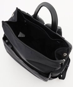 Y'SACCS シンプルスマートリュックサック