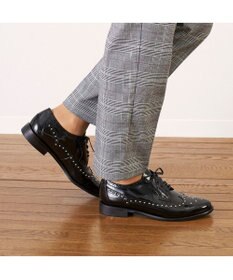 ing <ing>スタッズ付きレースアップシューズ