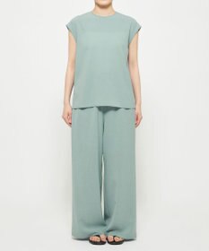 uncrave ドライタッチトロ ノースリーブブラウス