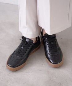 Pointer 本革シンプルスニーカー