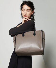 Y'SACCS リサイクルレザー　バインダーA4トートバッグ