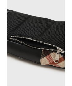 DAKS レザー×ハウスチェックディテール フラップショルダーバッグ