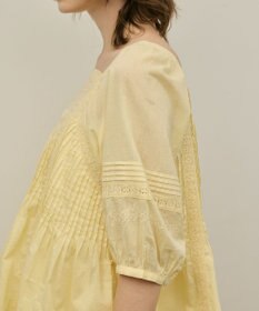 GRACE CONTINENTAL レースコンビピンタックブラウス