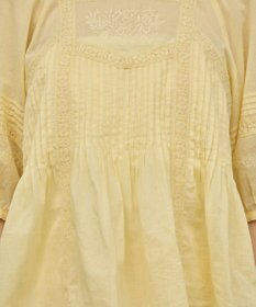 GRACE CONTINENTAL レースコンビピンタックブラウス