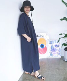 WHITE MAILS 【阿久津ゆりえコラボ】フロントタック Vネック ワンピース