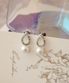 Tiaclasse 【金属アレルギー対応】ドロップ＋パールピアス