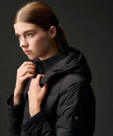 JOSEPH ABBOUD MOUNTAIN 【ストレッチ/軽量/パッカブル/ライナードッキング対応】2WAYストレッチダウンパーカー