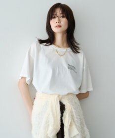 YECCA VECCA 刺繍ロゴTee