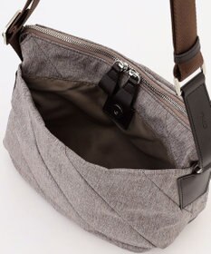 Y'SACCS ストリームラインショルダー