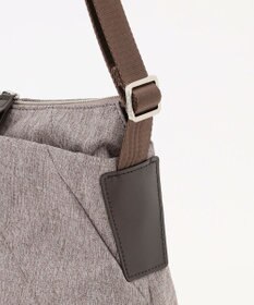 Y'SACCS ストリームラインショルダー