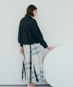 YECCA VECCA 撥水メモリーフレアスカート