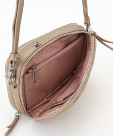 Y'SACCS 木村多江×Y'SACCS スクエアマルチショルダー