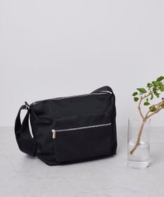 Maison de FLEUR ファスナーショルダーバッグ