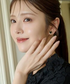TOCCA WITH HEART EARRINGS イヤリング ブラック系