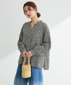 Green Parks サラフレブラウス（柄）