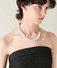 GRACE CONTINENTAL パールメタルビーズネックレス