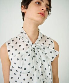 GRACE CONTINENTAL シアードットプリントブラウス