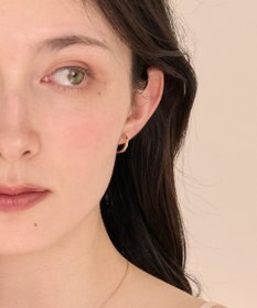 Phoebe 〈金属アレルギー対応〉スパークフープセラミックポストピアス シンプル/フープピアス