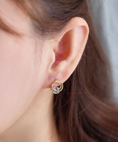 Tiaclasse 【金属アレルギー対応】ラウンドプットストーンピアス