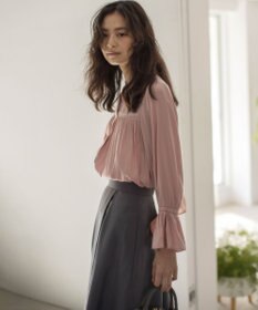 組曲 L 【WEB限定】ギャザーライトデシン ブラウス