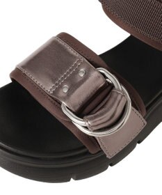 YECCA VECCA バックルスポーツサンダル