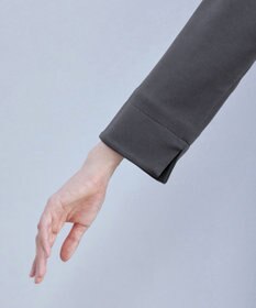 Tiaclasse L 【洗える】美ラインタックボタンカットソートップス