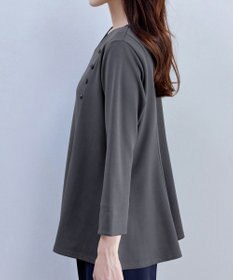 Tiaclasse L 【洗える】美ラインタックボタンカットソートップス