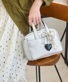 Phoebe レタードキーチャーム　チャーム