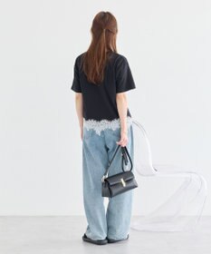 earth music&ecology 裾レースロゴプリントTシャツ
