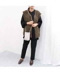 UNBILLION cachecache ナイロンキルティングスマホショルダー