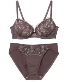 AMPHI ブラジャー ショーツセット まる胸メイク WEB限定カラーあり 【ブラショーツセット】 上下セット ブラ BCC224 アンフィ／ワコール